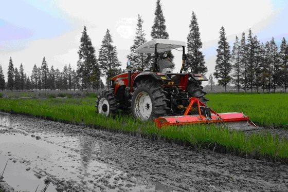 Аграрный трактор водяного охлаждения двигателя евро III трактора фермы 130HP